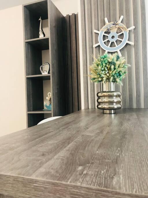 Dxn Luxury Apartment 4 Нэводари Экстерьер фото