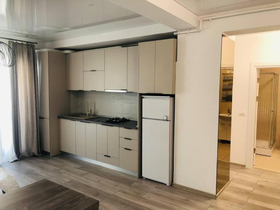 Dxn Luxury Apartment 4 Нэводари Экстерьер фото